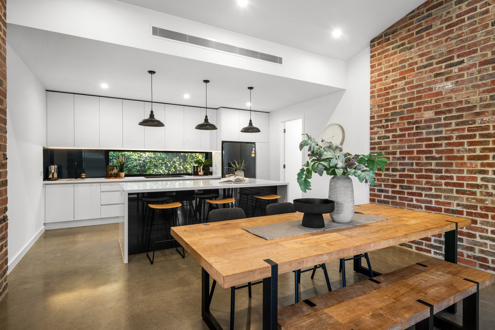 96 Sanctuary Boulevard, Armstrong Creek, VIC 3217 - Thumbnail 2 - 21/05/2025