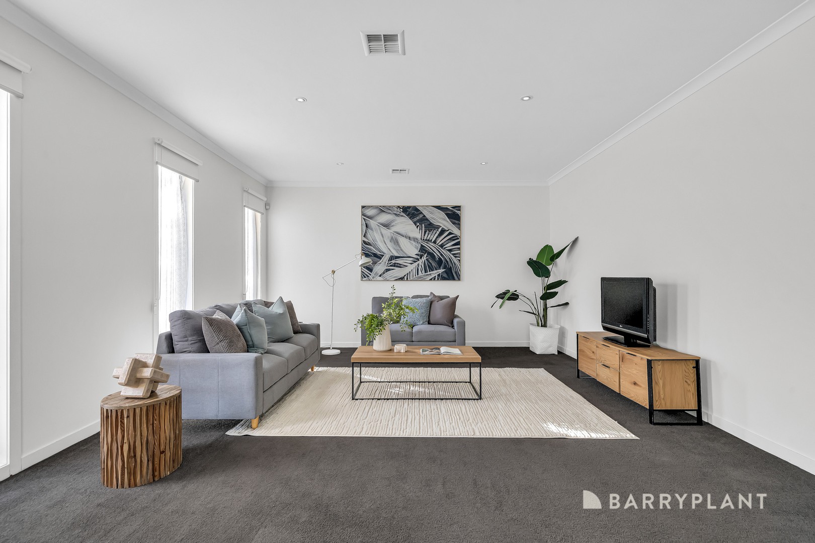 96 Signature Boulevard, Sanctuary Lakes, VIC 3030, Point Cook - Thumbnail 3