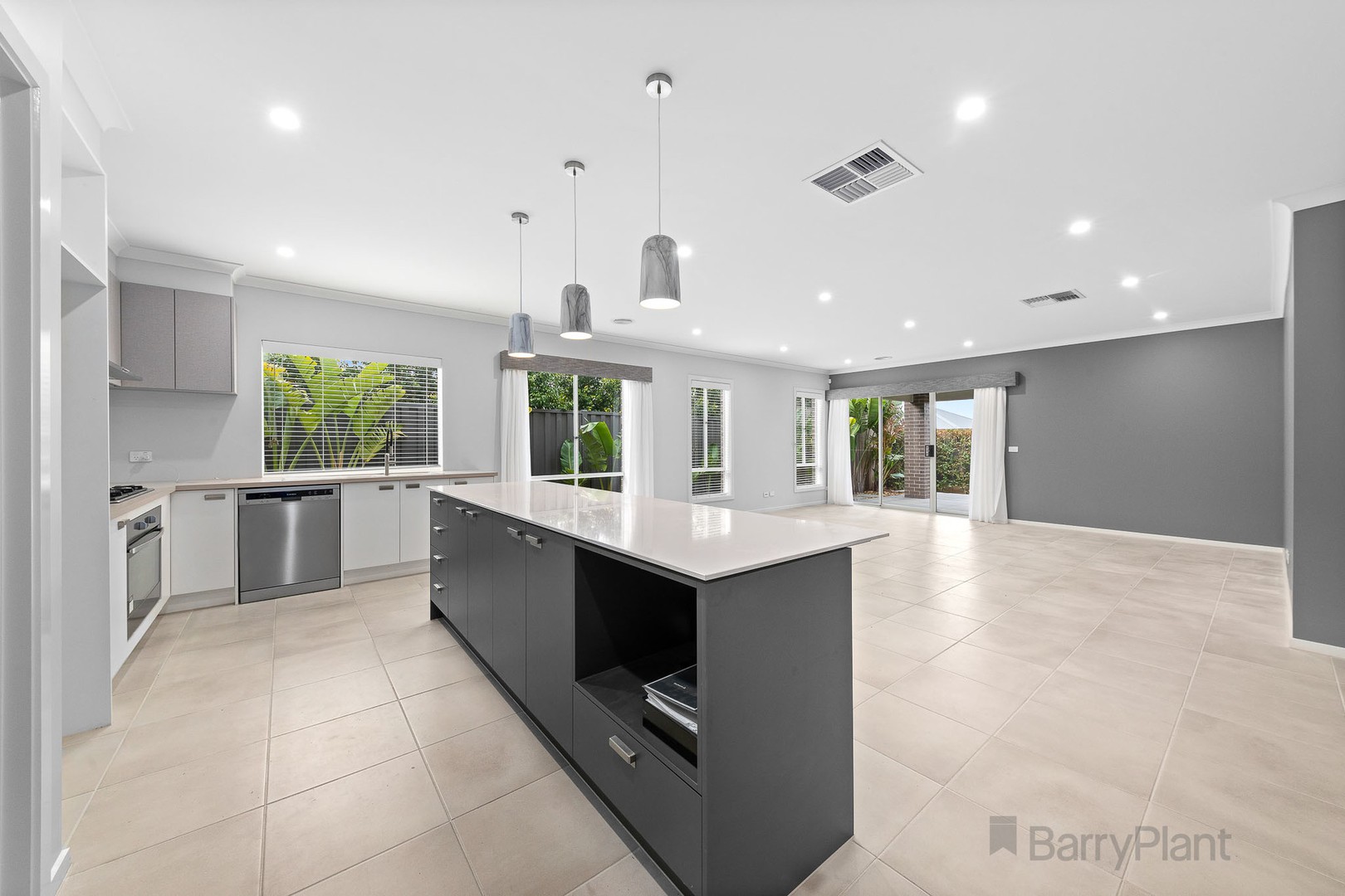 97 Adriatic Circuit, Clyde, VIC 3978, Clyde - Thumbnail 3