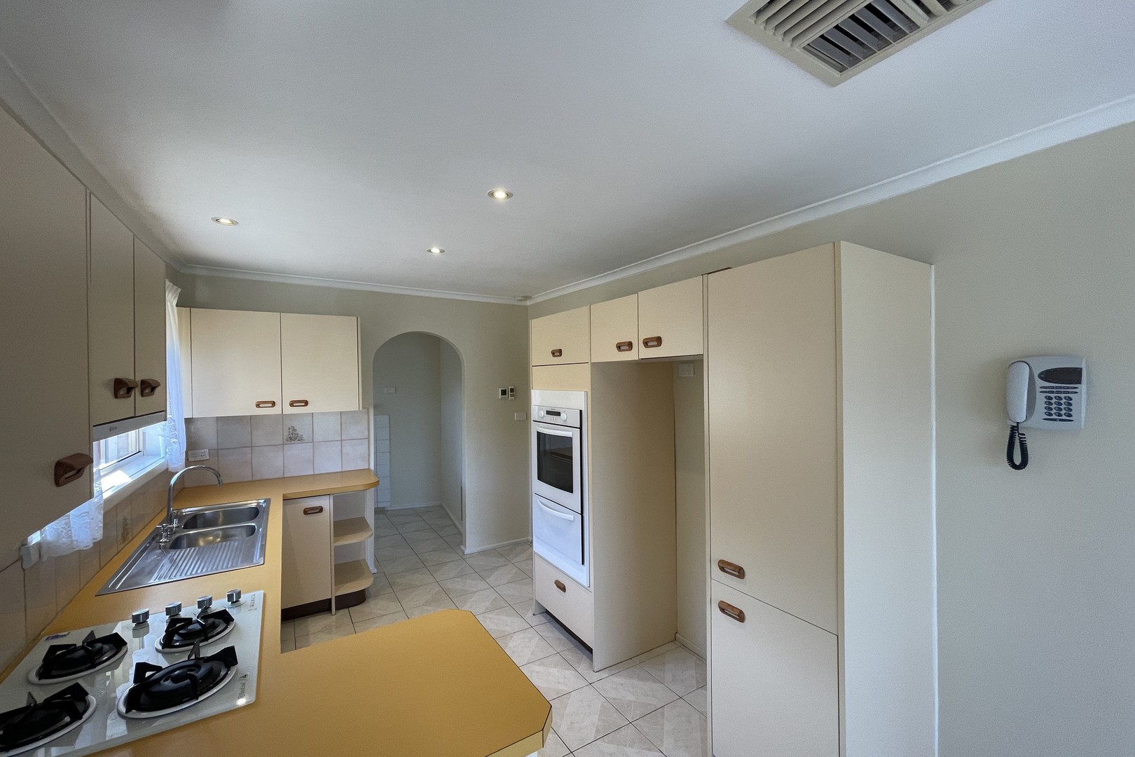 97 Bickley Avenue, Thomastown, VIC 3074, Thomastown - Thumbnail 4