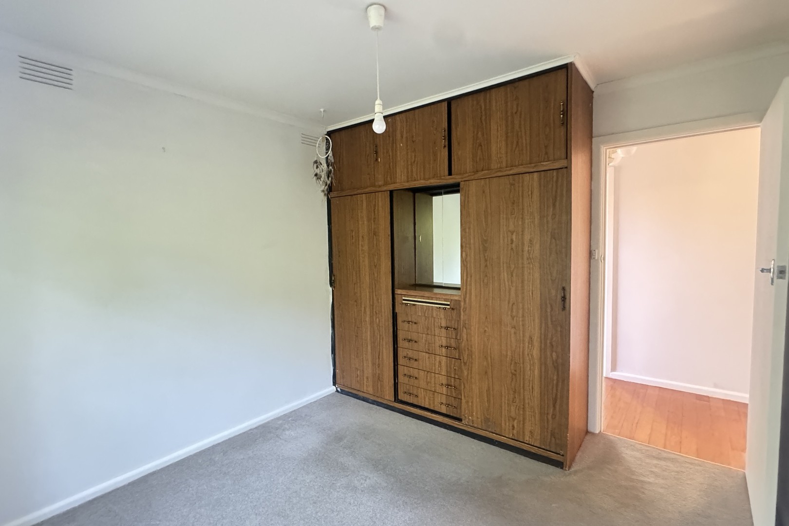 97 Darebin Drive, Thomastown, VIC 3074, Thomastown - Thumbnail 7