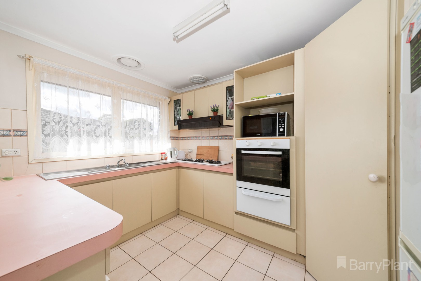 97 Fountain Drive, Narre Warren, VIC 3805, Narre Warren - Thumbnail 2