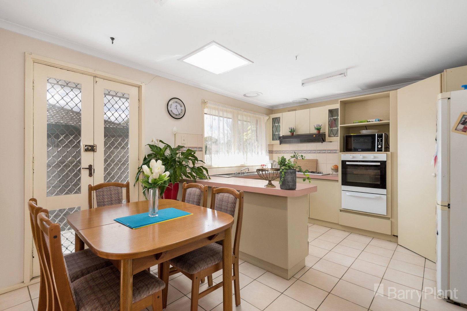 97 Fountain Drive, Narre Warren, VIC 3805, Narre Warren - Thumbnail 3