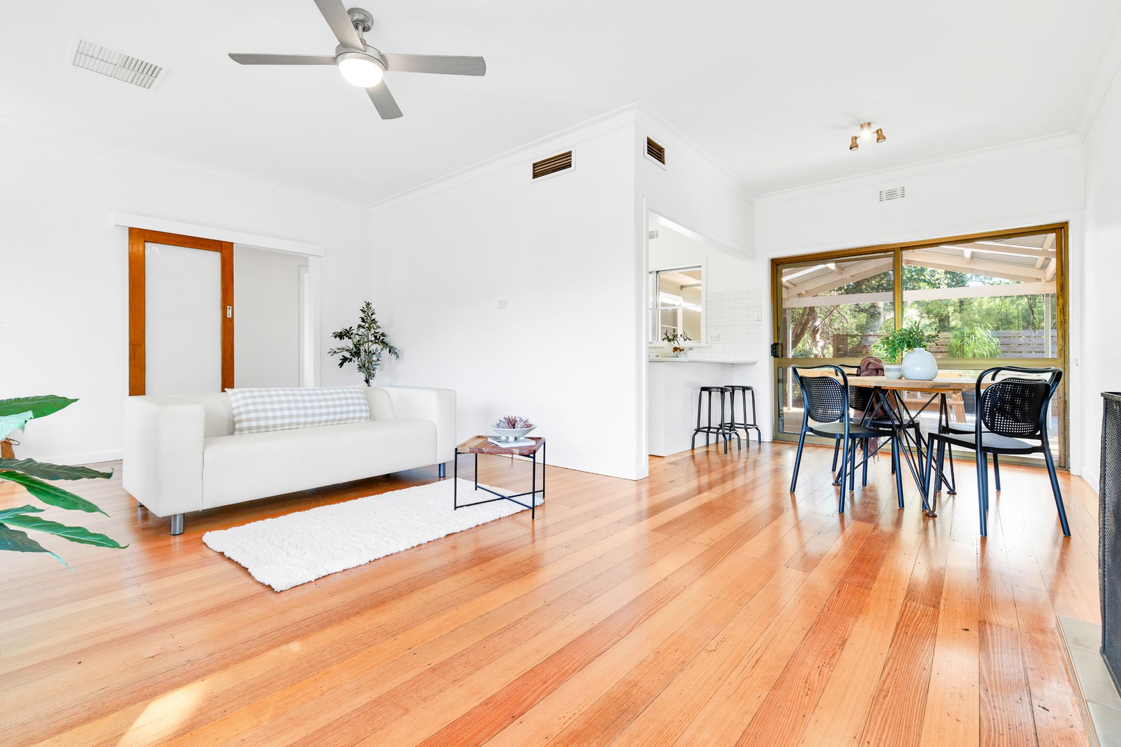97 Lowan Avenue, Red Cliffs, VIC 3496, Red Cliffs - Thumbnail 4
