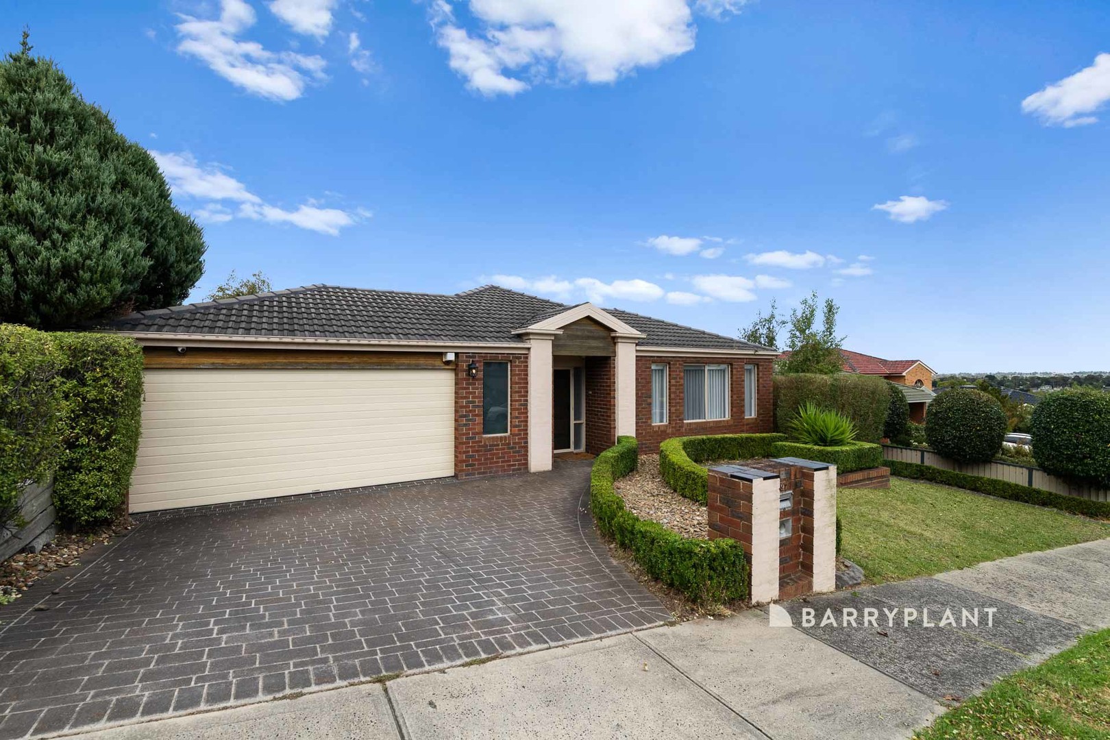 97 Montbrae Circuit, Narre Warren North, VIC 3804, Narre Warren North - Thumbnail 2