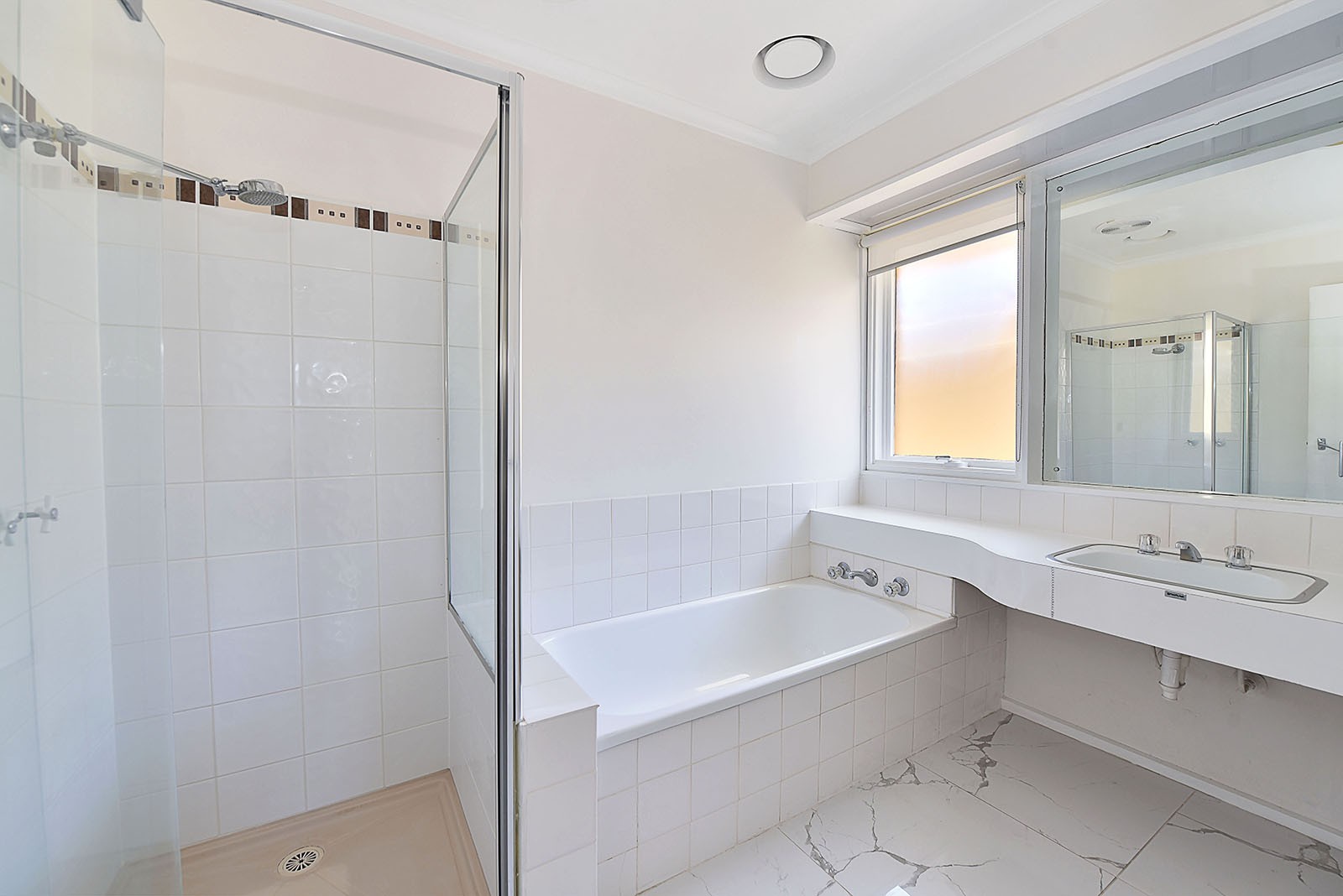 97 Taylor Drive, Gladstone Park, VIC 3043, Gladstone Park - Thumbnail 4