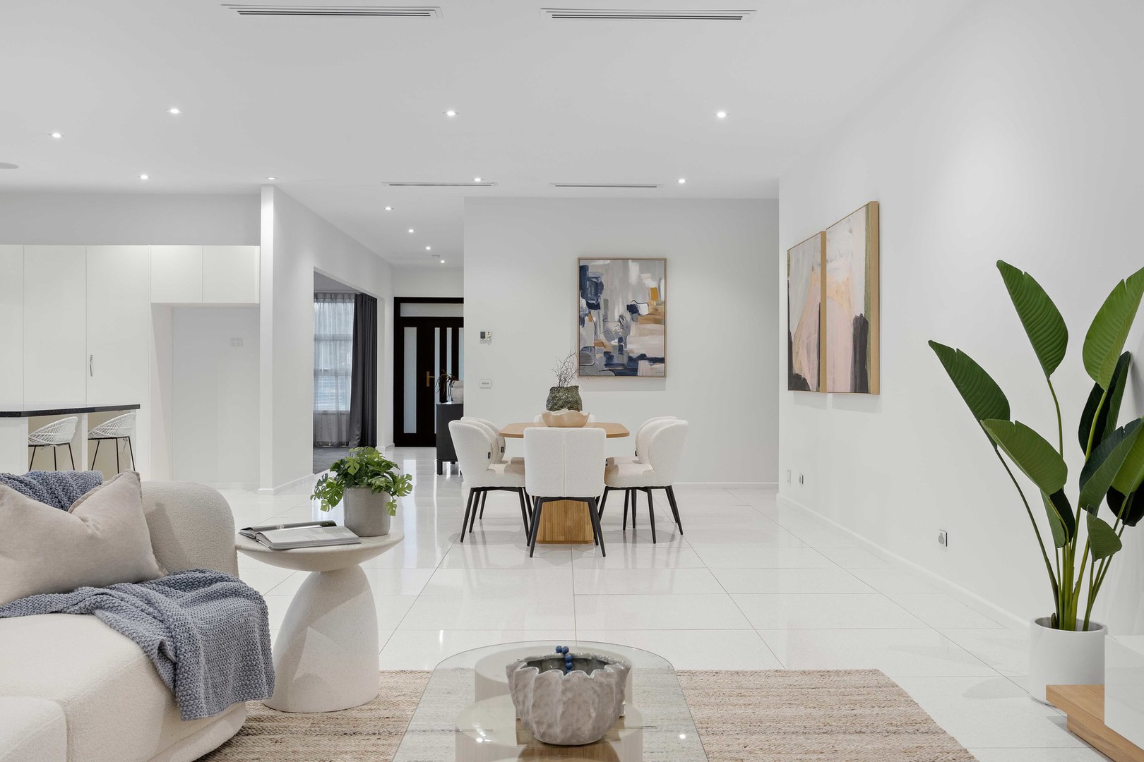 97 The Esplanade, Taylors Hill, VIC 3037, Taylors Hill - Thumbnail 3