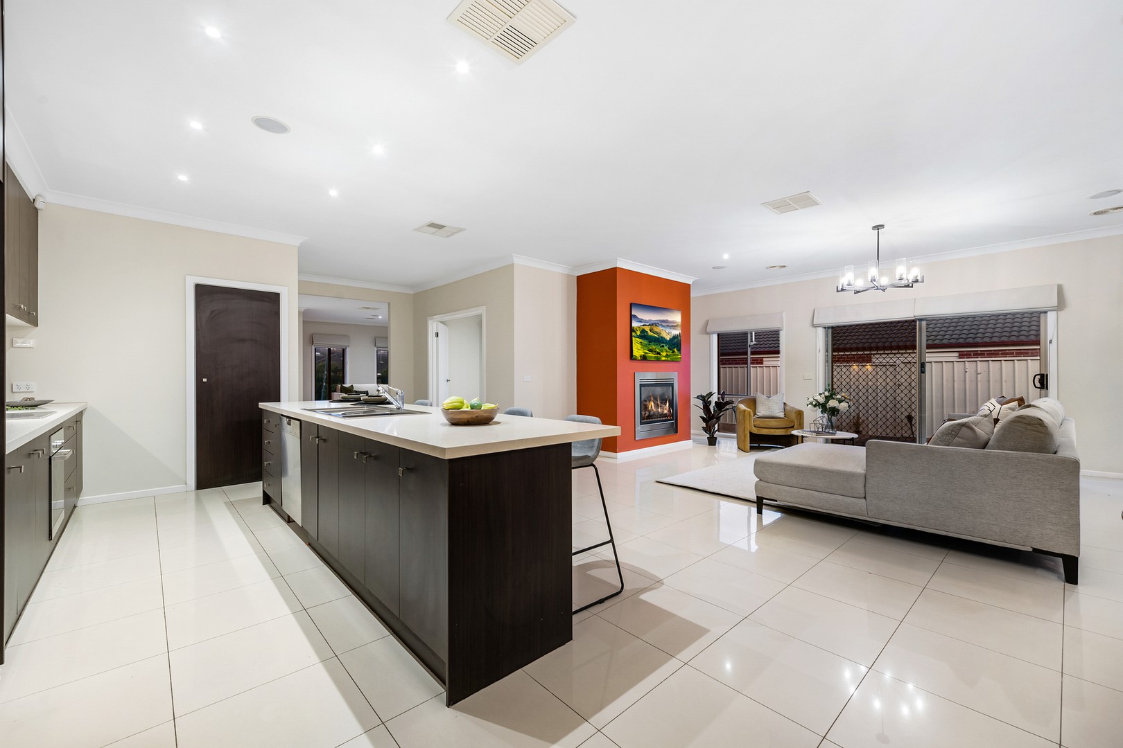 98 Glenbruar Drive, Hillside, VIC 3037, Hillside - Thumbnail 5