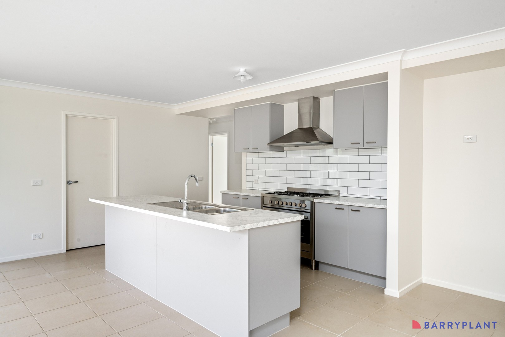 98 Grampian Boulevard, Cowes, VIC 3922, Cowes - Thumbnail 3