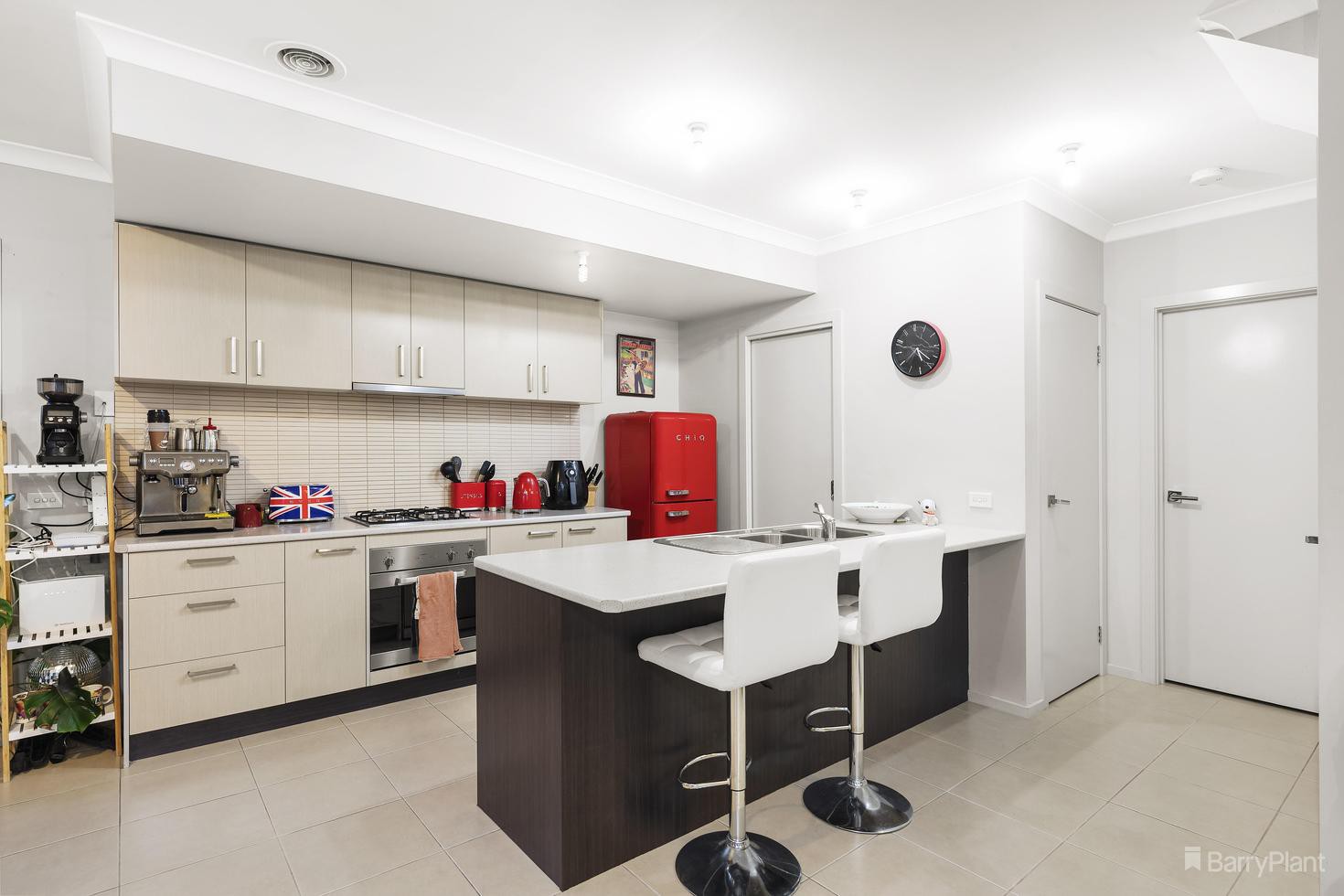 98 Hawthory Road, Kilsyth, VIC 3137, Kilsyth - Thumbnail 4