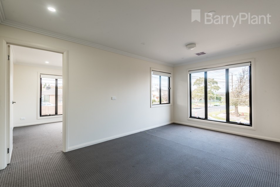 98 Heyington Crescent, Noble Park North, VIC 3174, Noble Park North - Thumbnail 7