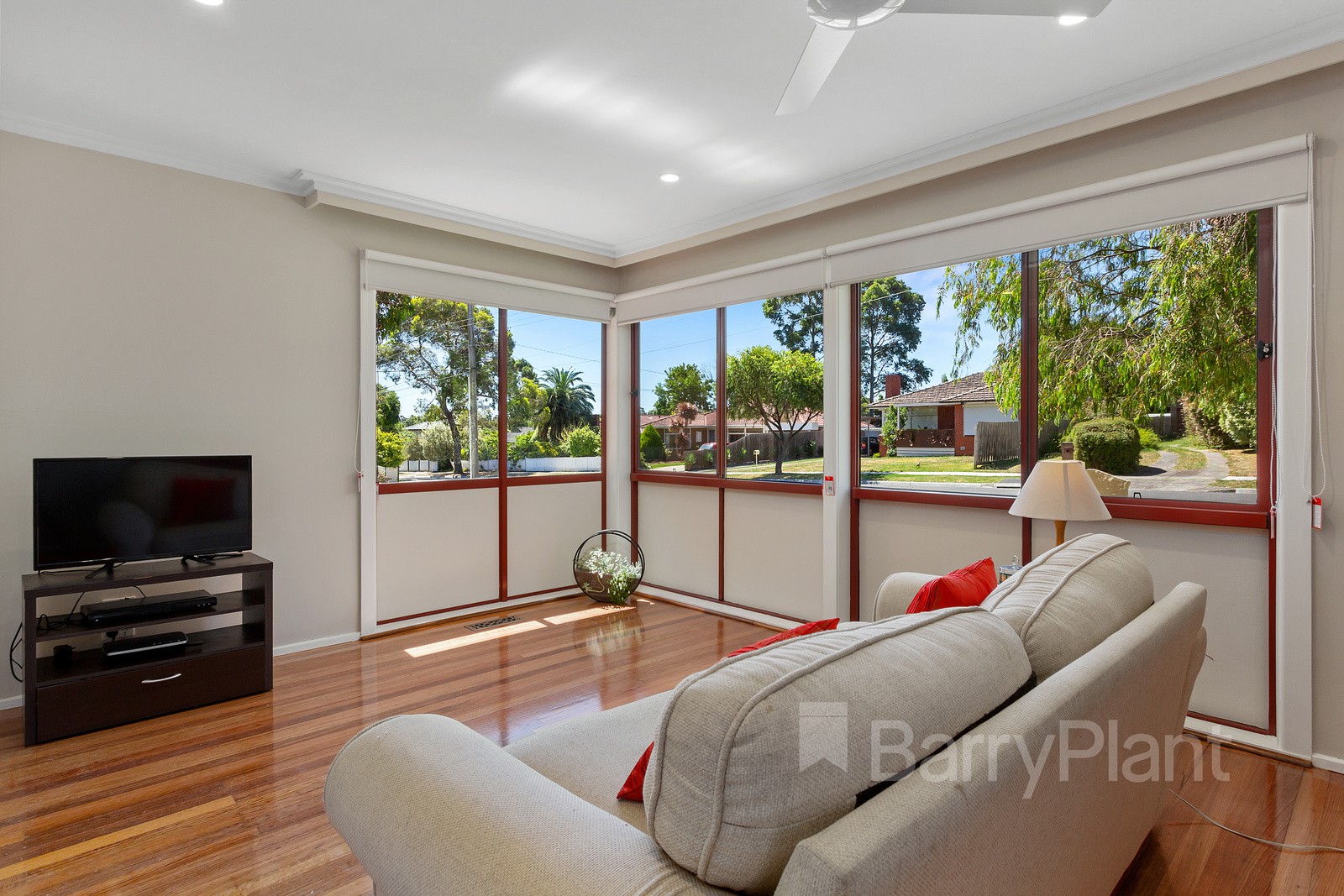 98 Kanooka Road, Boronia, VIC 3155, Boronia - Thumbnail 3