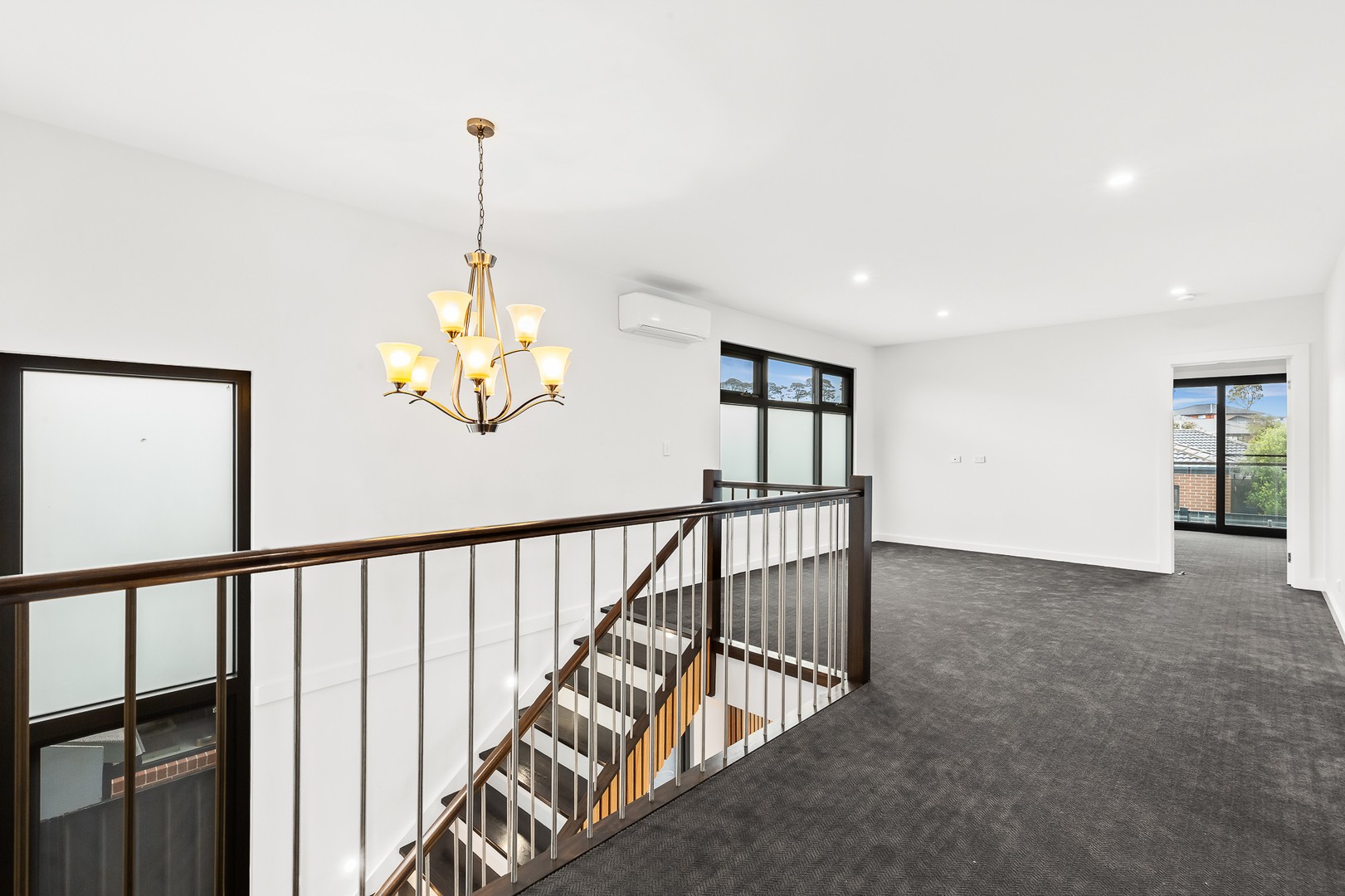 98 Langdon DriveMernda, VIC 3754  - Leased, Mernda - Thumbnail 5