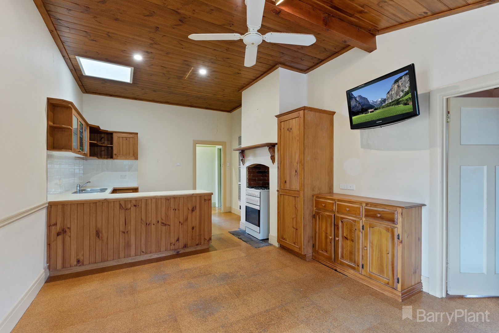 98 MacKenzie Street WestGolden Square, VIC 3555  - Leased, Golden Square - Thumbnail 7