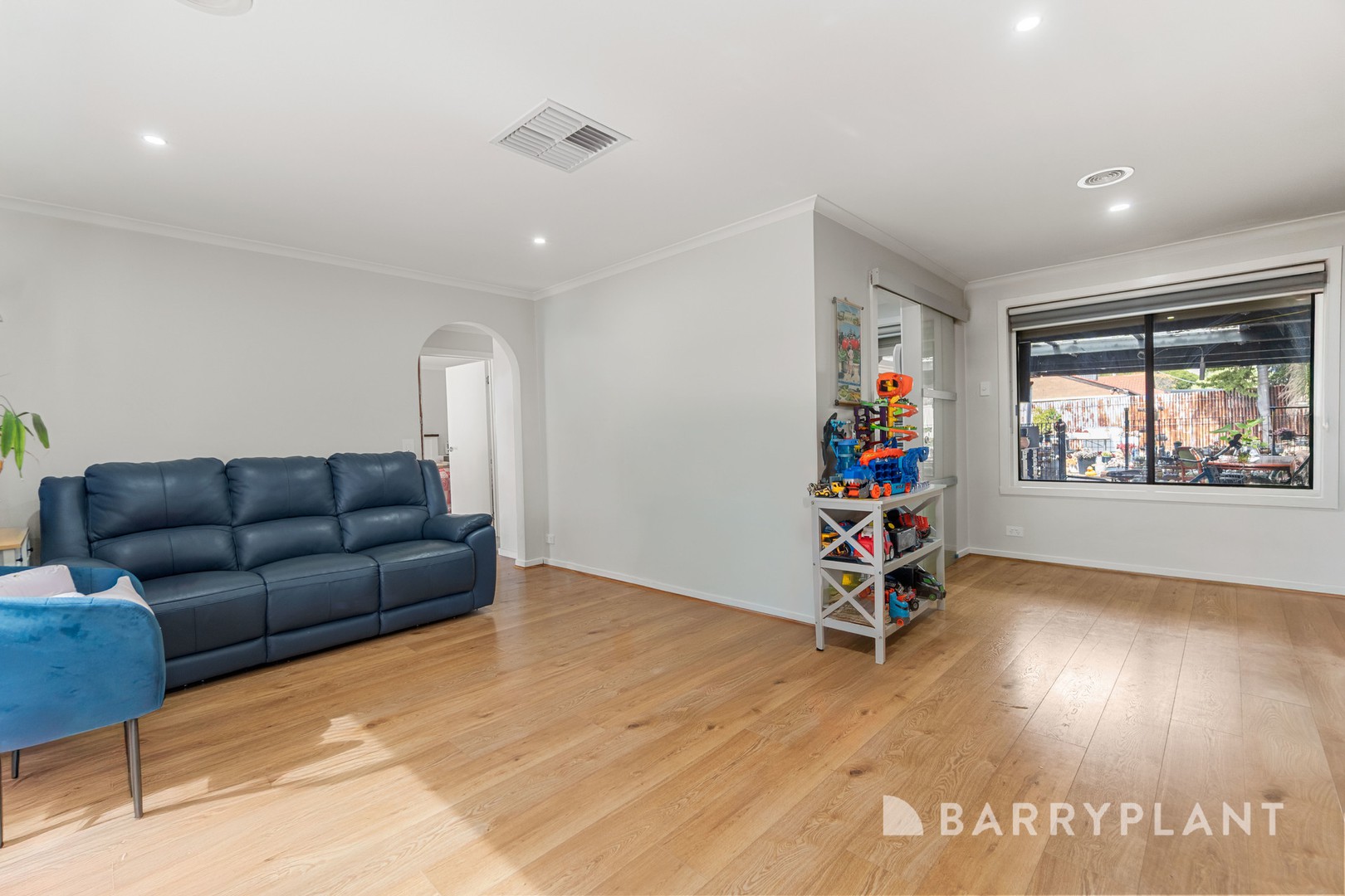 98 Opie Road, Albanvale, VIC 3021, Albanvale - Thumbnail 4