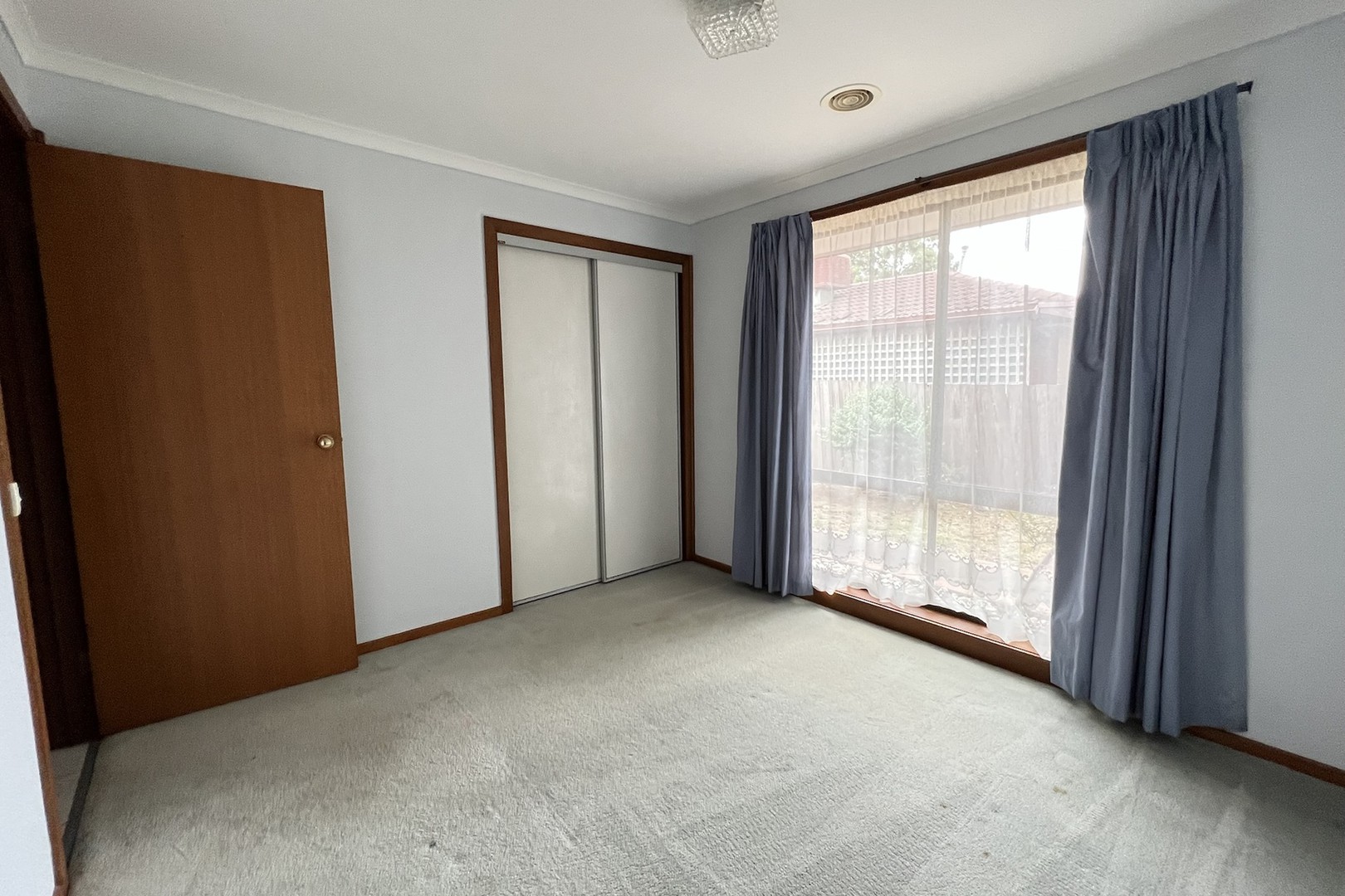 98 Prince Of Wales Avenue, Mill Park, VIC 3082, Mill Park - Thumbnail 7