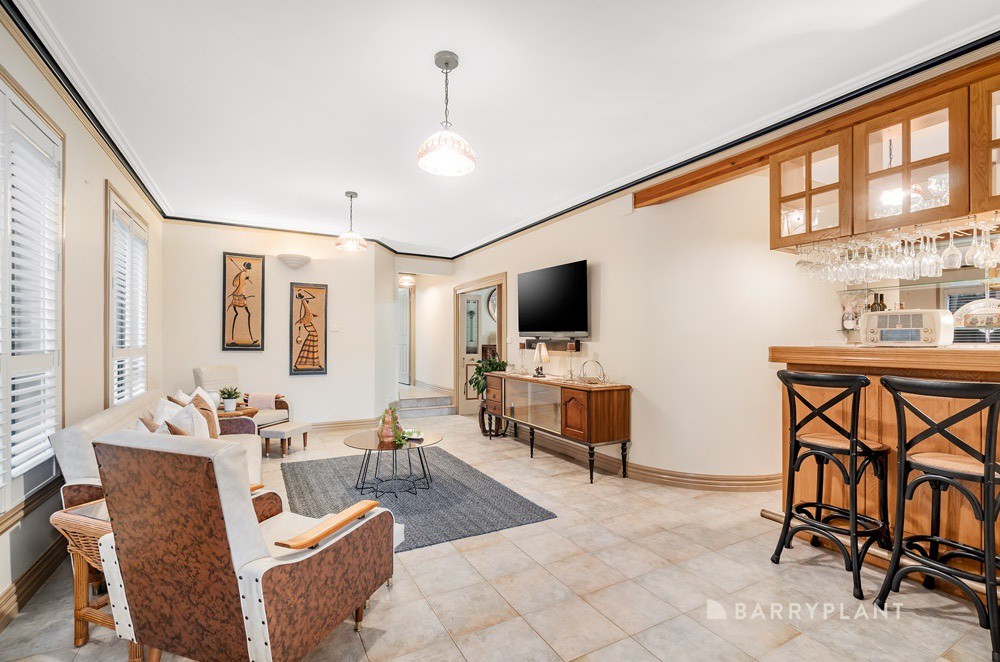 98 Woolnough Drive, Mill Park, VIC 3082, Mill Park - Thumbnail 7