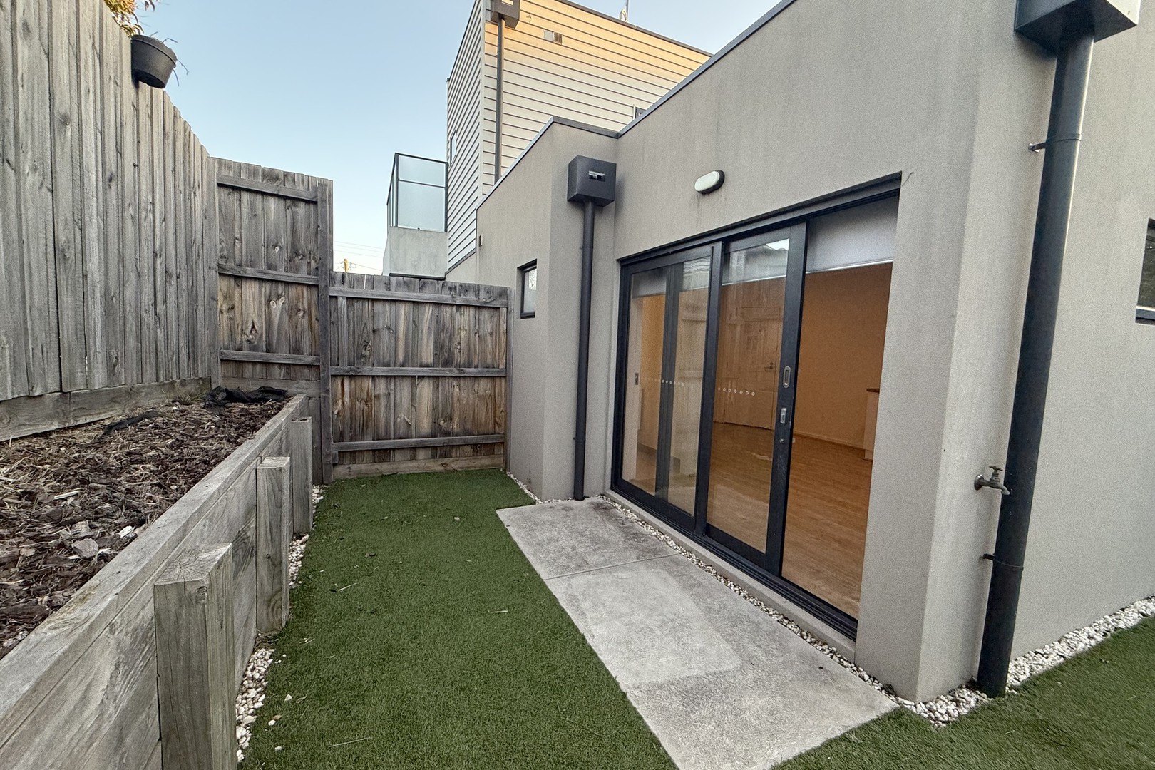 99 Beach Street, Frankston, VIC 3199, Frankston - Thumbnail 6