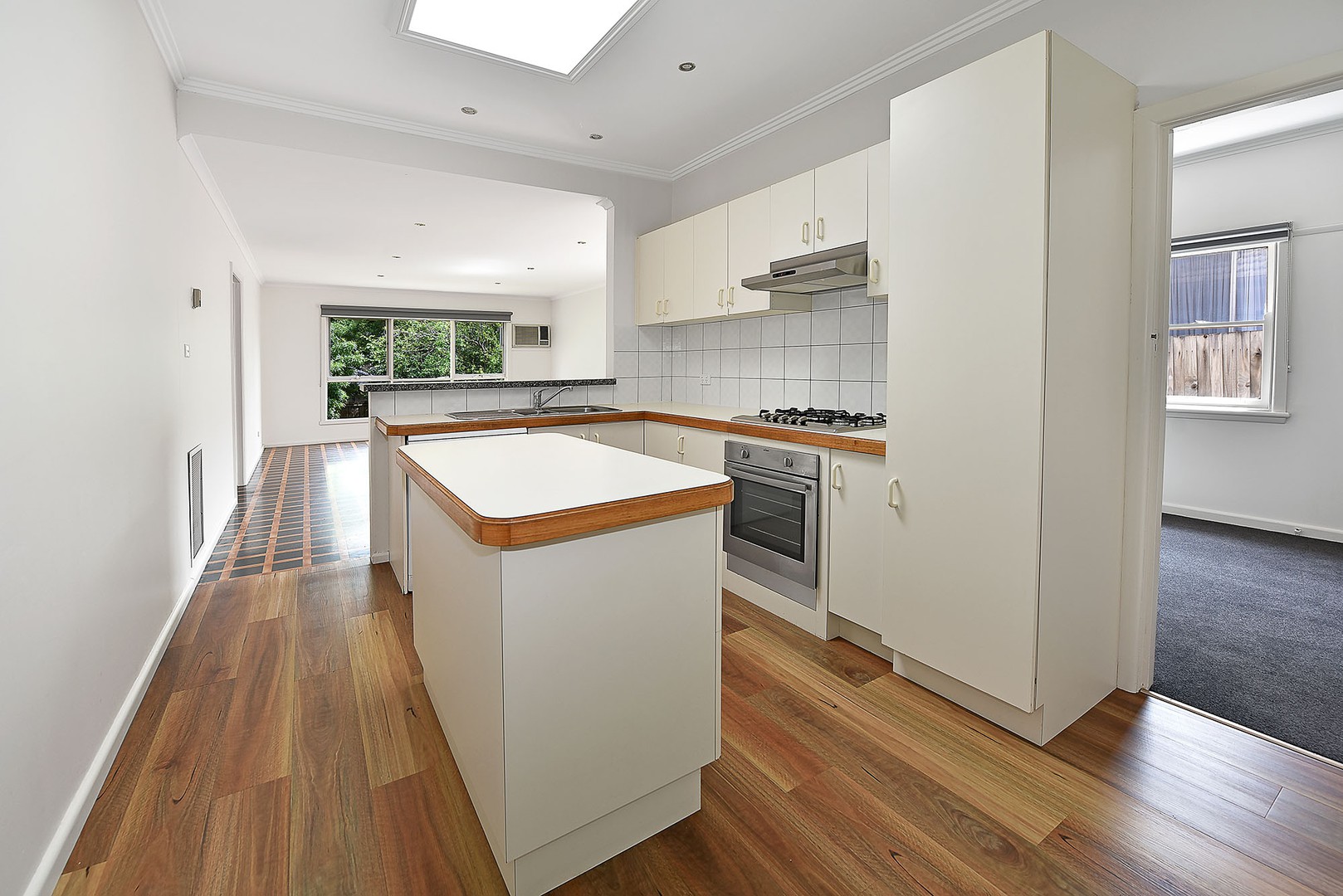 99 Bradshaw Street, Essendon, VIC 3040, Essendon - Thumbnail 4