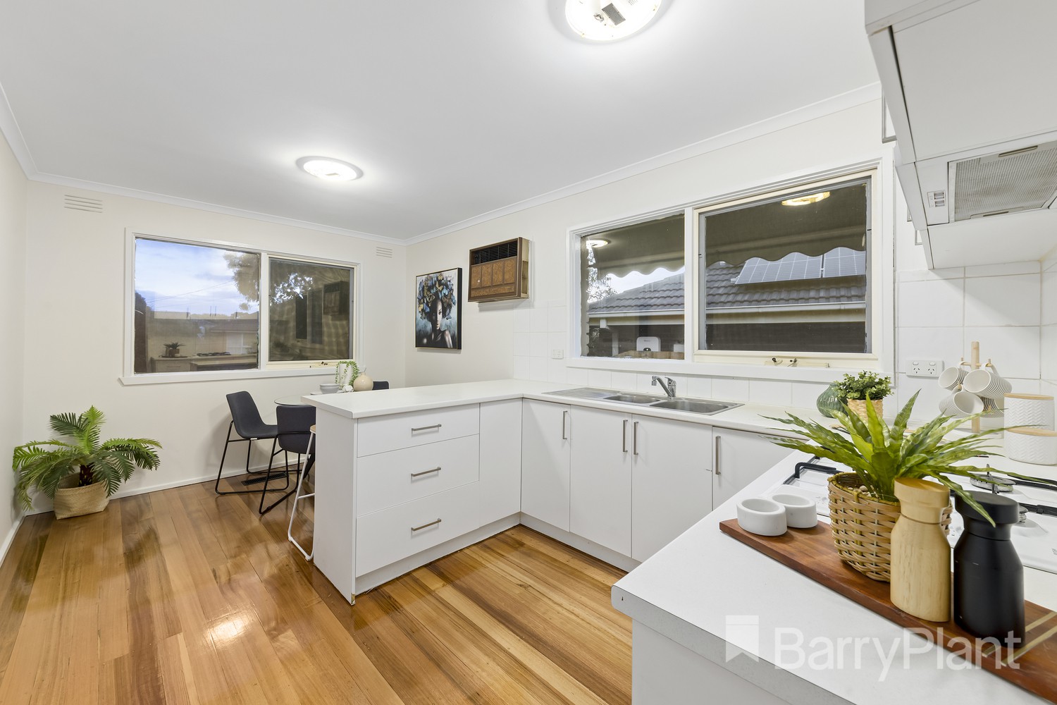 99 Cameron Parade, Bundoora, VIC 3083, Bundoora - Thumbnail 4