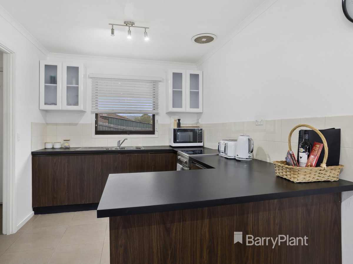 99 First Avenue, Rosebud, VIC 3939, Rosebud - Thumbnail 4