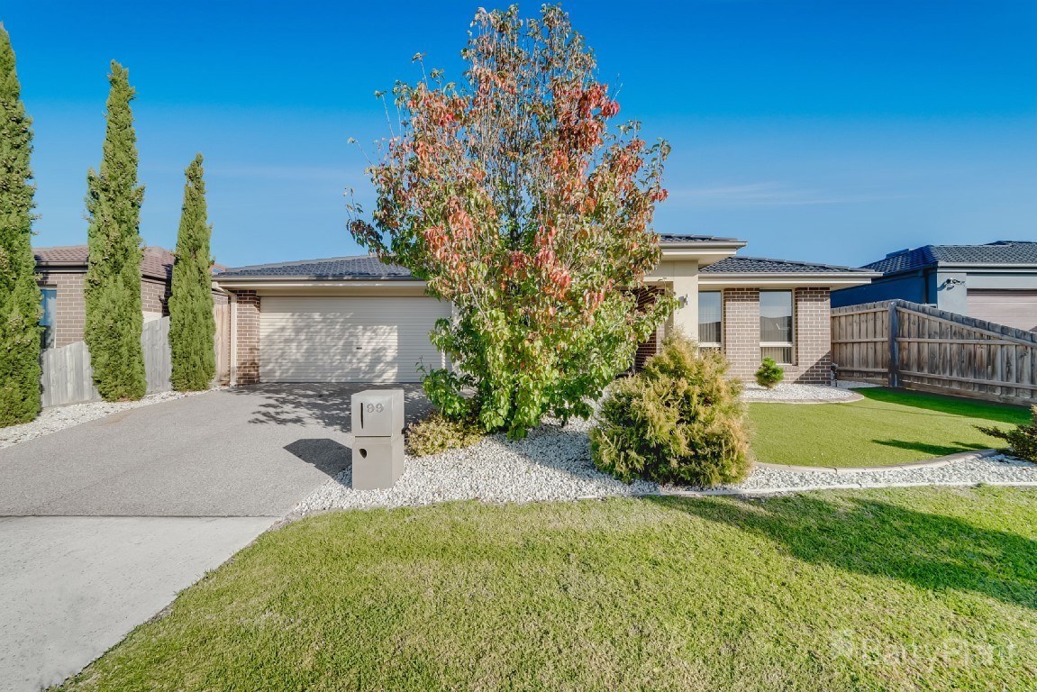 99 Melissa Way, Pakenham, VIC 3810, Pakenham - Thumbnail 2
