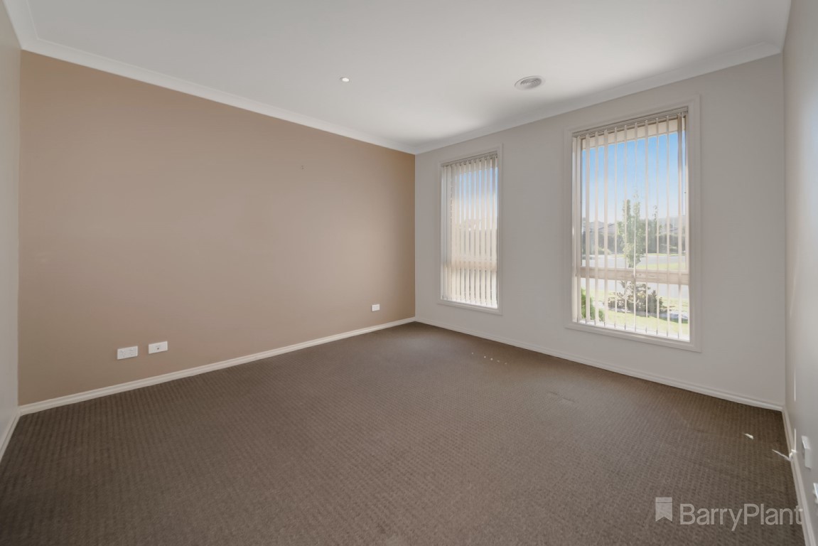 99 Melissa Way, Pakenham, VIC 3810, Pakenham - Thumbnail 6