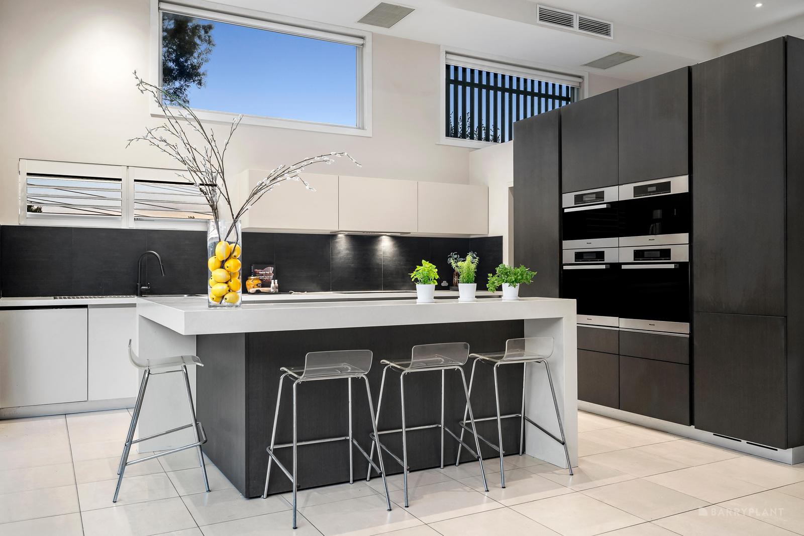 99 Napoleon Street, Eltham, VIC 3095, Eltham - Thumbnail 4