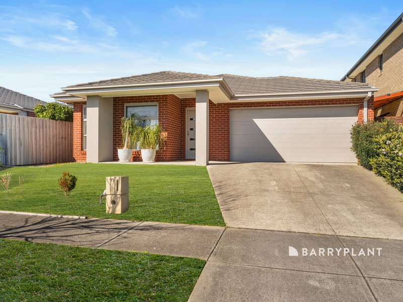 99 Rossiter Retreat, Cranbourne North, VIC 3977 - Image - 21/09/2026