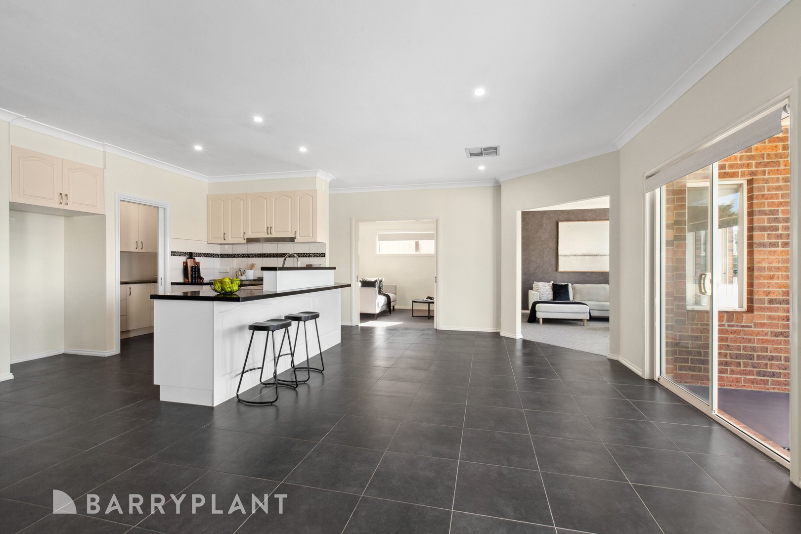 99 Roulston Way, Wallan, VIC 3756, Wallan - Thumbnail 3