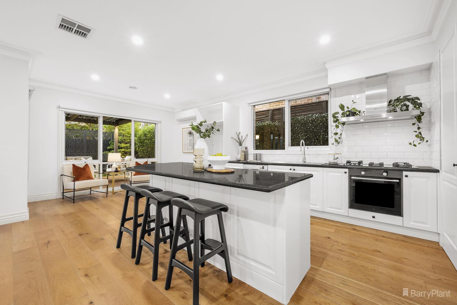 99 Tunstall Road, Donvale, VIC 3111, Donvale - Thumbnail 3