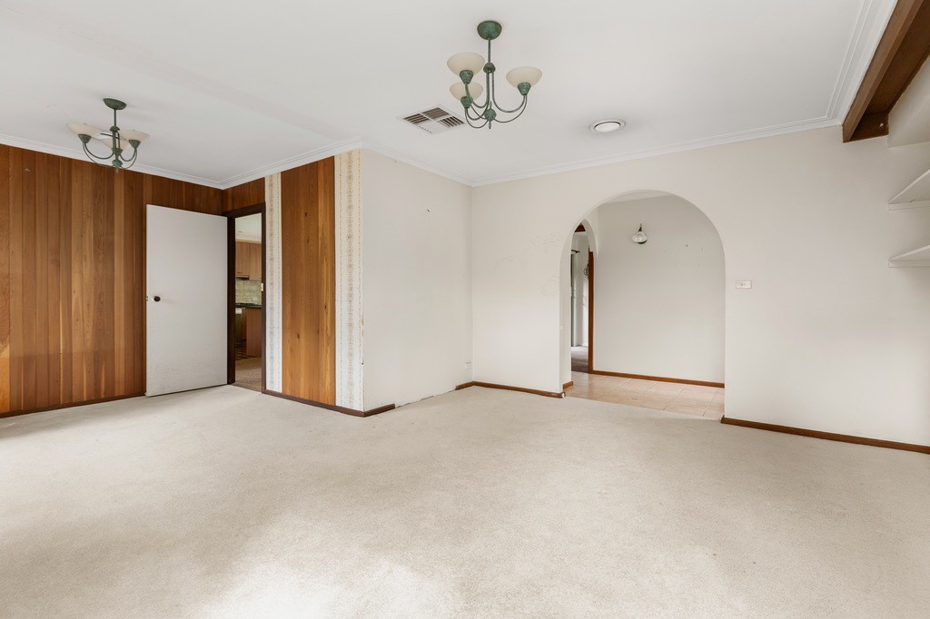 992 Waverley Road, Wheelers Hill, VIC 3150, Wheelers Hill - Thumbnail 3