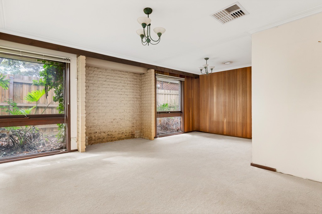 992 Waverley Road, Wheelers Hill, VIC 3150, Wheelers Hill - Thumbnail 4