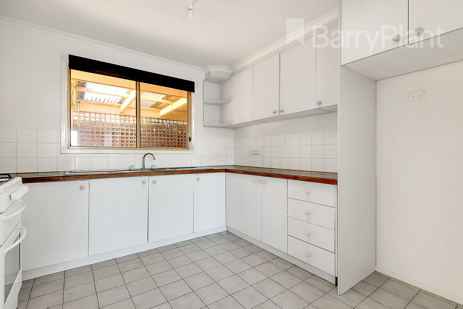 9A Dutton Court, Meadow Heights, VIC 3048 - Thumbnail 1 - 04/08/2021