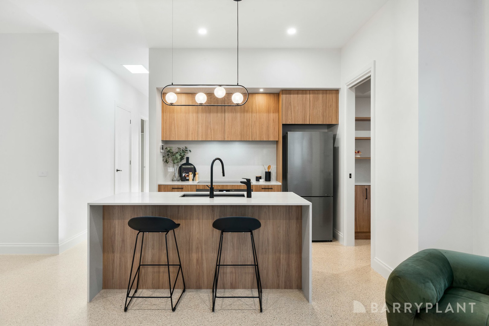 9A Kauri Court, Croydon, VIC 3136 - Thumbnail 2 - 01/10/2026