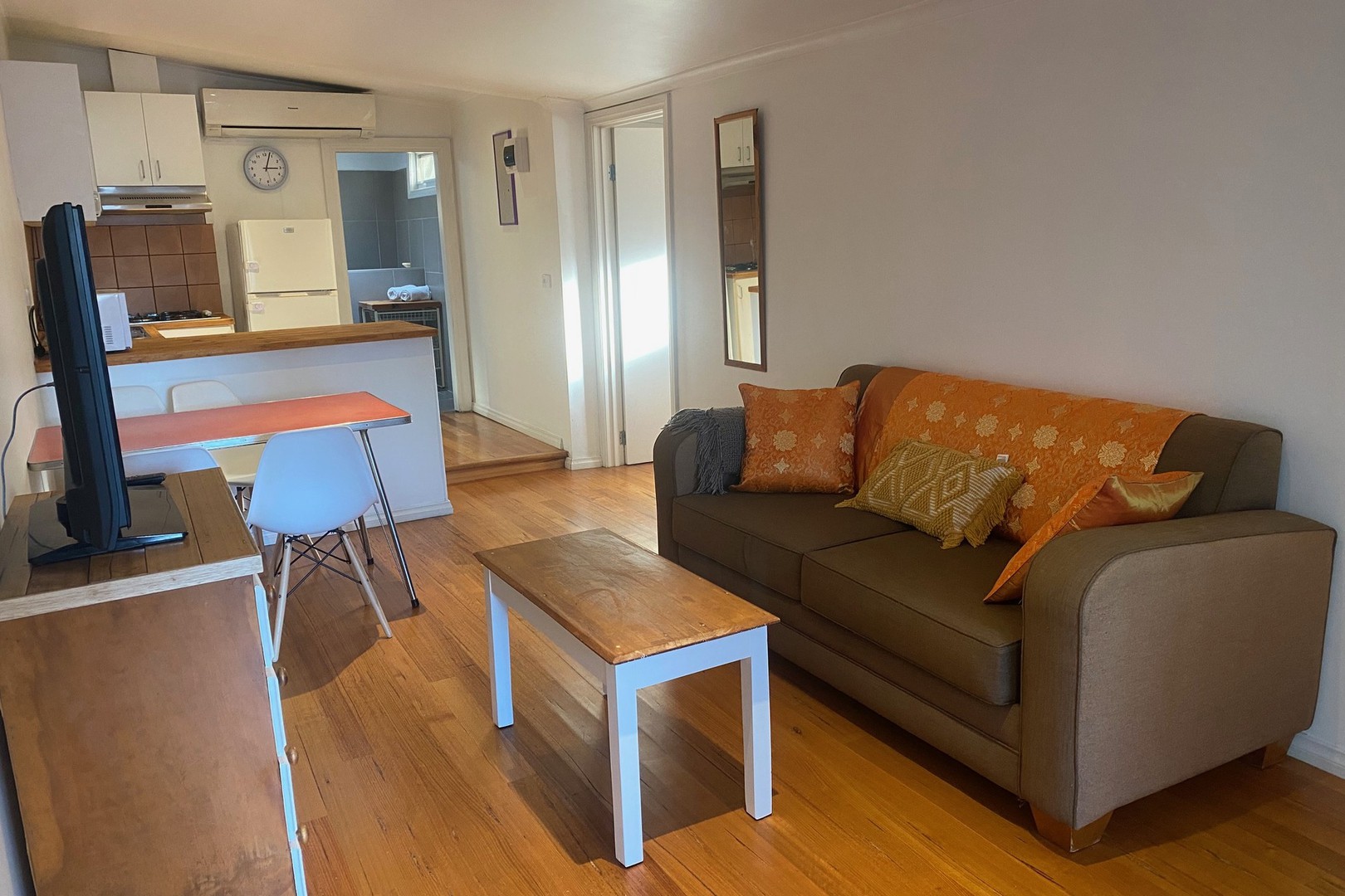 9a Winona Grove, Pascoe Vale South, VIC 3044, Pascoe Vale South - Thumbnail 4