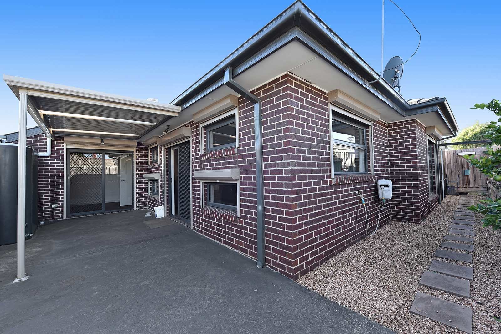 9B Henty Street, Reservoir, VIC 3073, Reservoir - Thumbnail 7