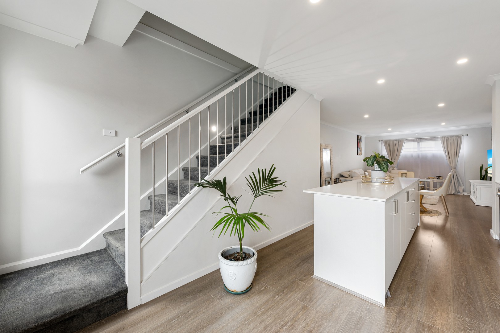 9F Obsidian Avenue, Tarneit, VIC 3029, Tarneit - Thumbnail 6