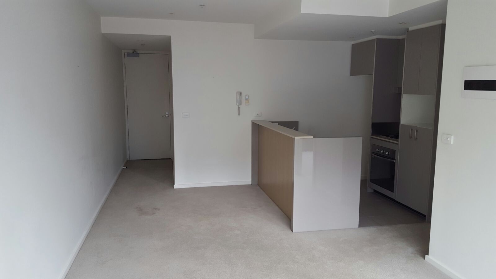 A708/57 Bay Street, Port Melbourne, VIC 3207 - Thumbnail 2 - 22/11/2024