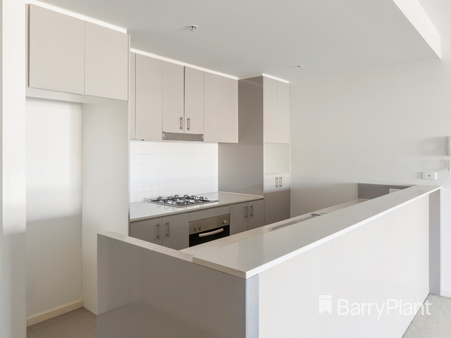B208/55 Bay Street, Port Melbourne, VIC 3207, Port Melbourne - Thumbnail 2