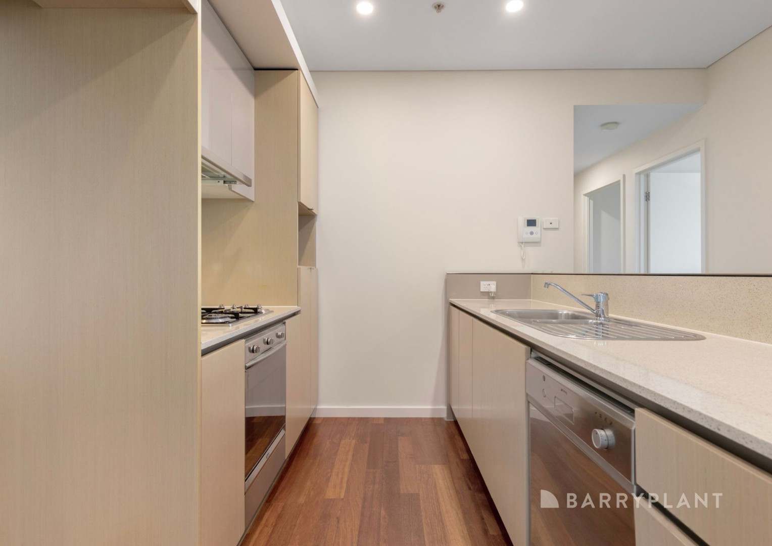 703/142 Rouse Street, Port Melbourne, VIC 3207, Port Melbourne - Thumbnail 3