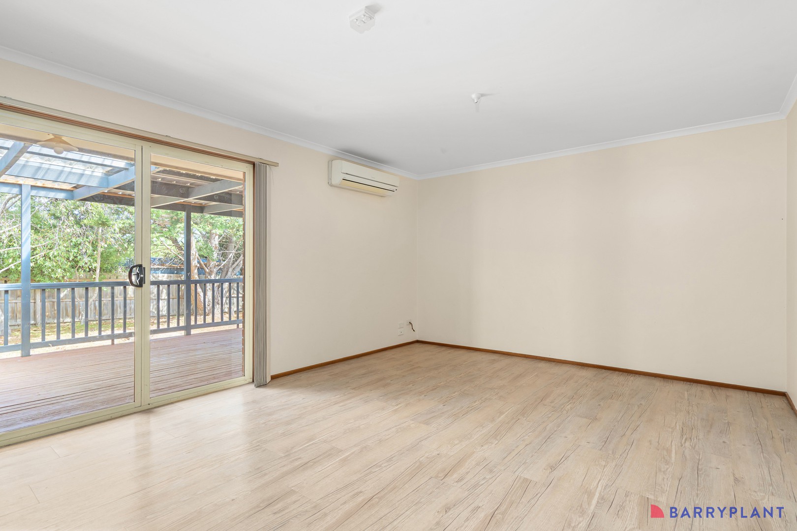 4 Waratah Close, Cowes, VIC 3922 - Thumbnail 2 - 24/02/2026