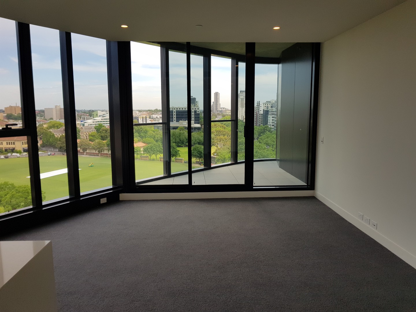 D1001/555 St KIlda Road, Melbourne, VIC 3004, Melbourne - Thumbnail 3