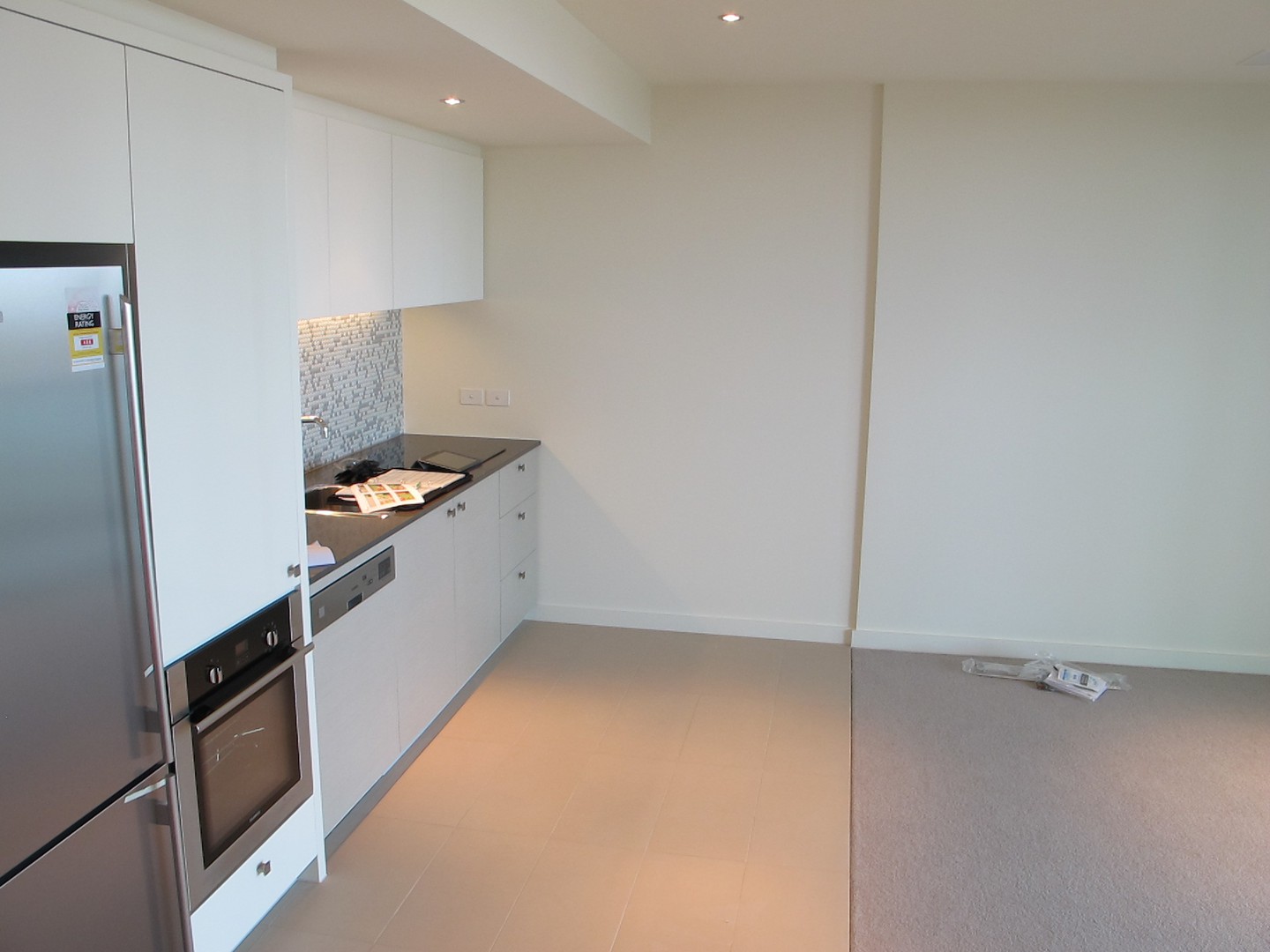 8C/8 Waterside Place, Docklands, VIC 3008, Docklands - Thumbnail 5