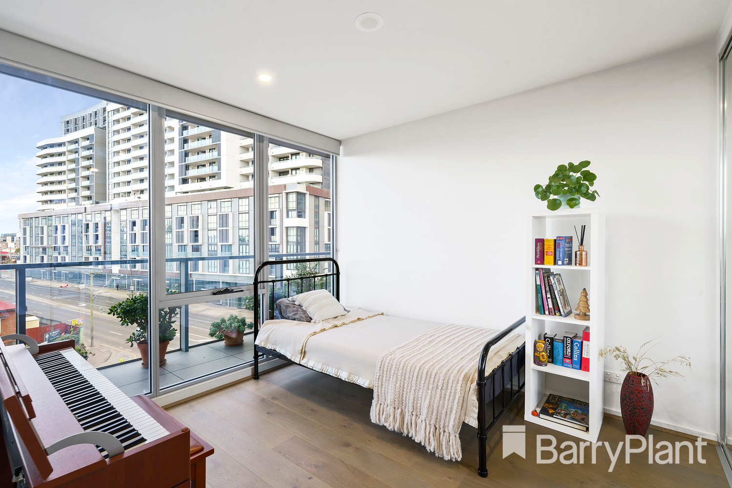 523/1 Moreland Street, FOOTSCRAY, 3011, Footscray - Thumbnail 8
