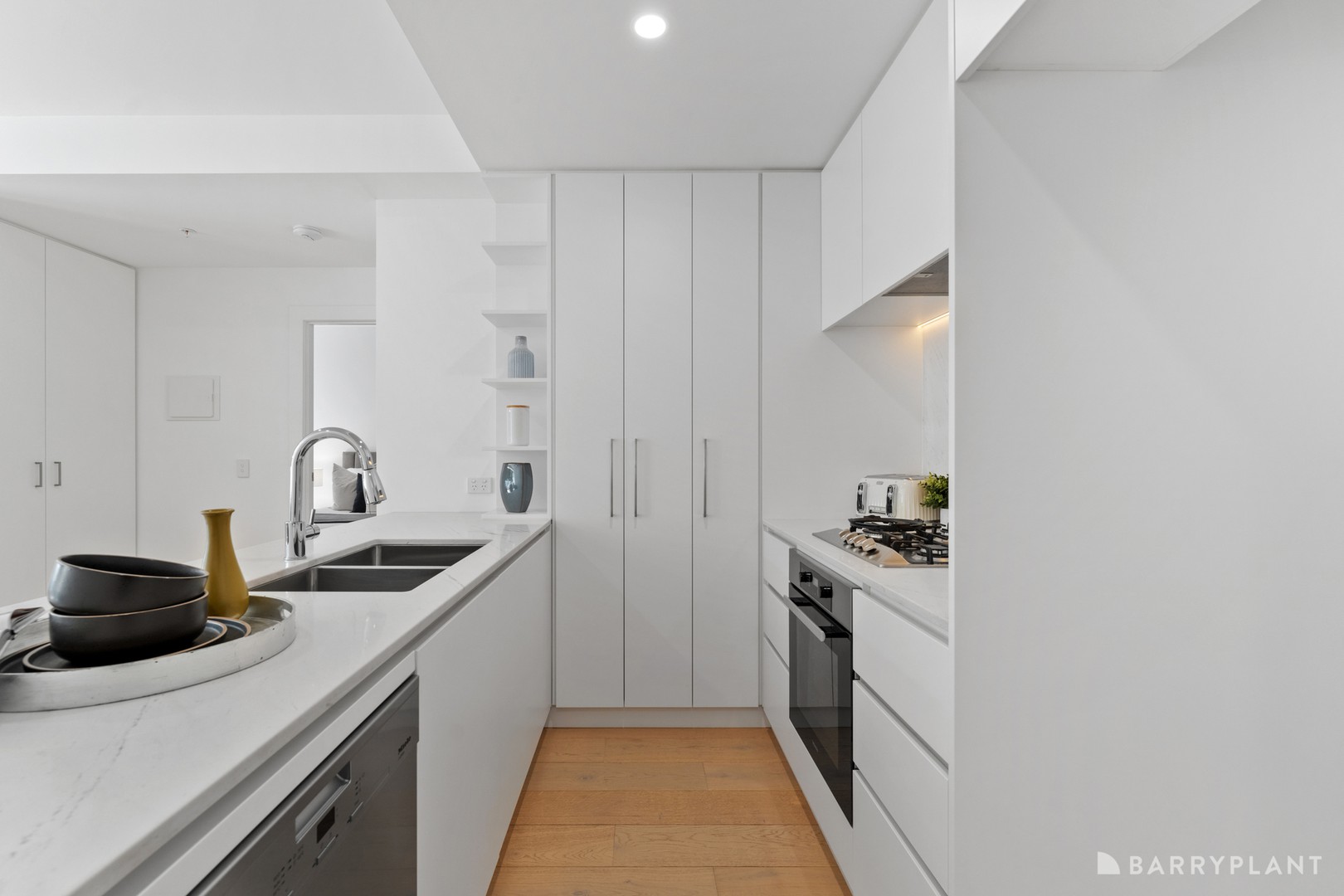 G02/8 Bond Street, Ringwood, VIC 3134, Ringwood - Thumbnail 3