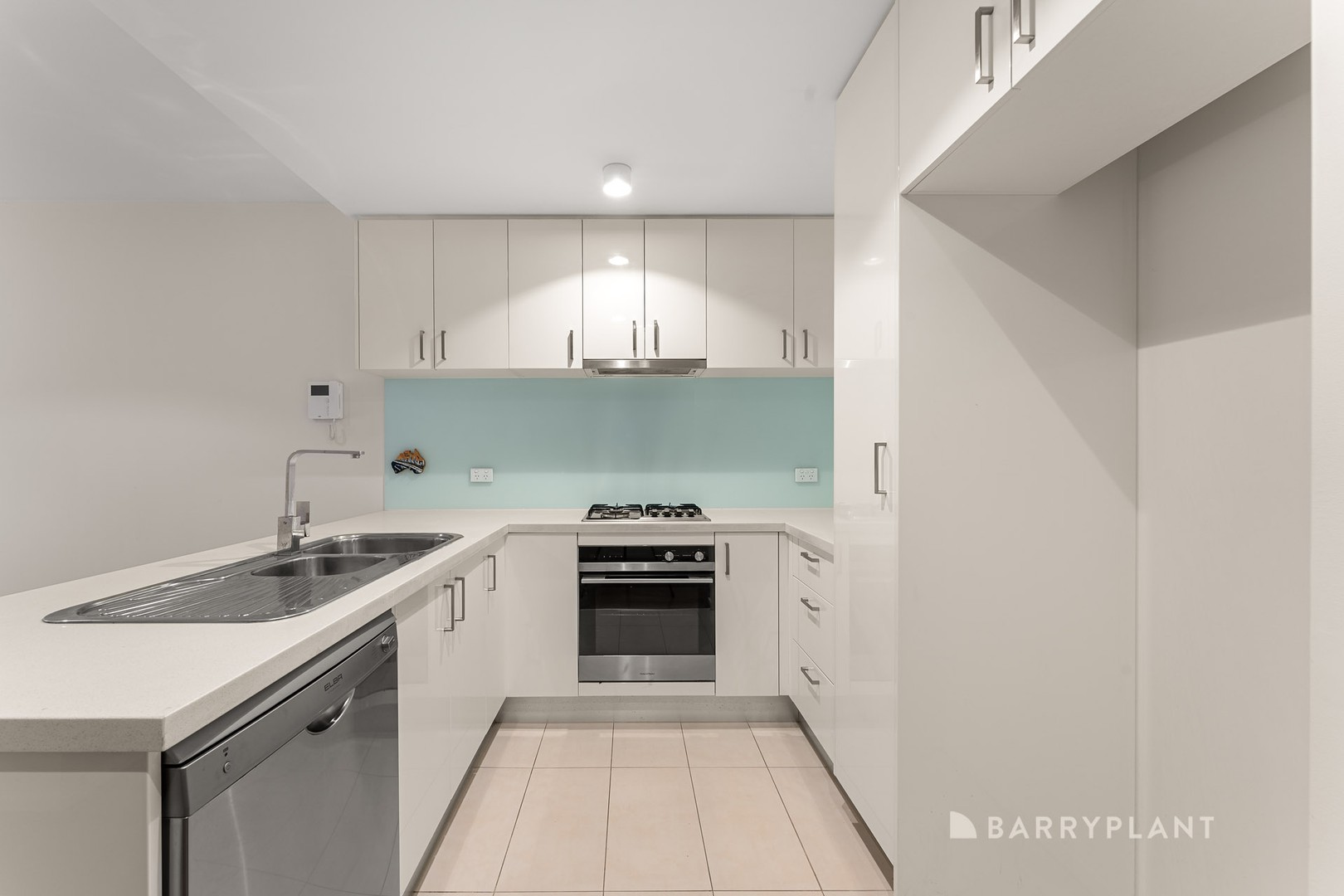 G04/569 Whitehorse Road, Mitcham, VIC 3132, Mitcham - Thumbnail 2