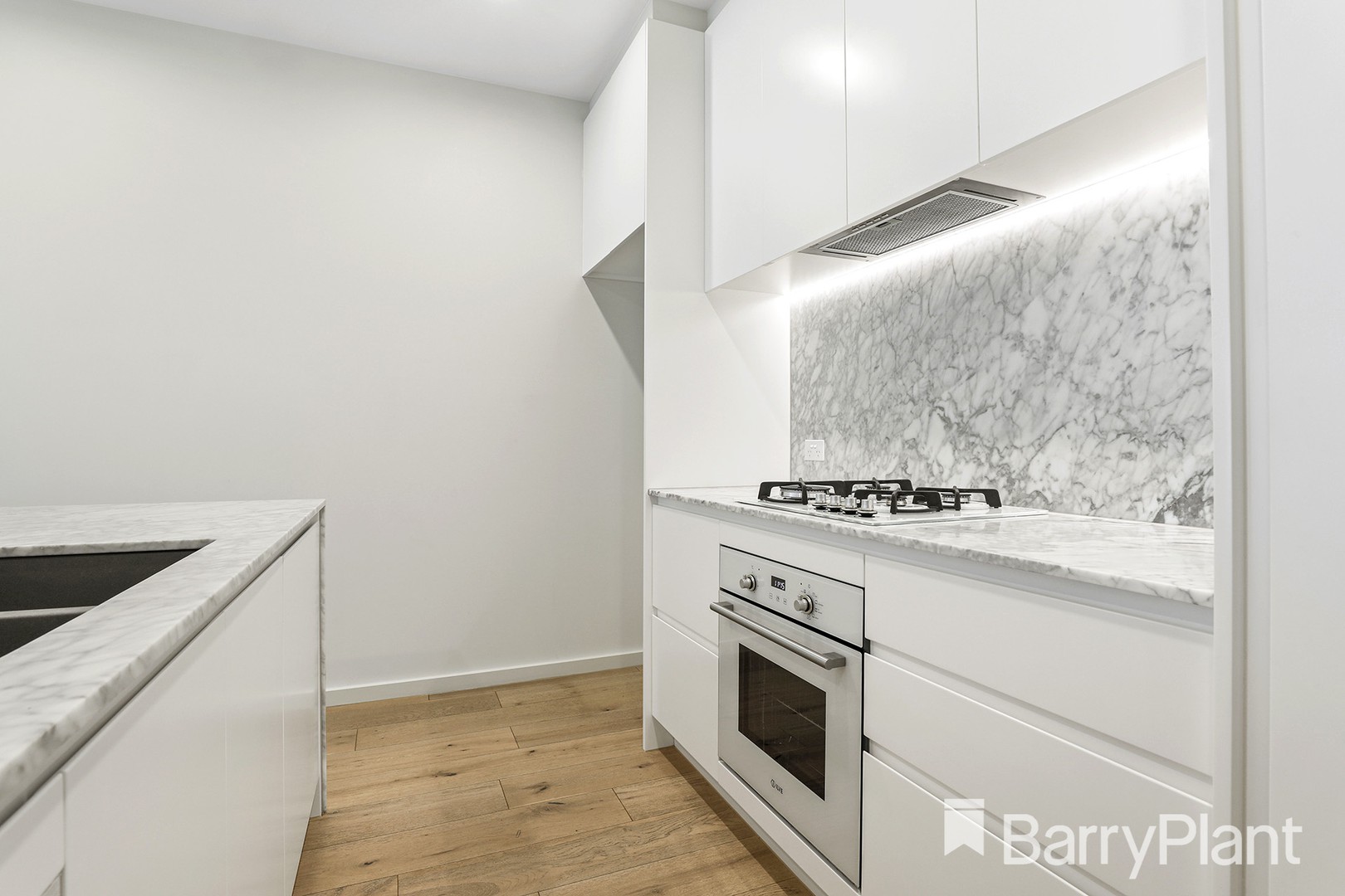 G12/15 Maude Street, Cheltenham, VIC 3192 - Thumbnail 2 - 28/10/2022