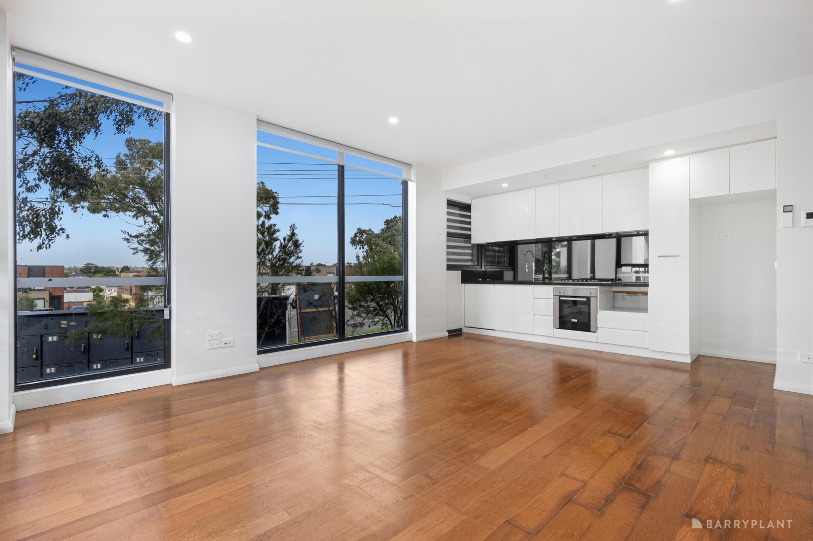 G2/3 Red Hill Terrace, Doncaster East, VIC 3109, Doncaster East - Thumbnail 3