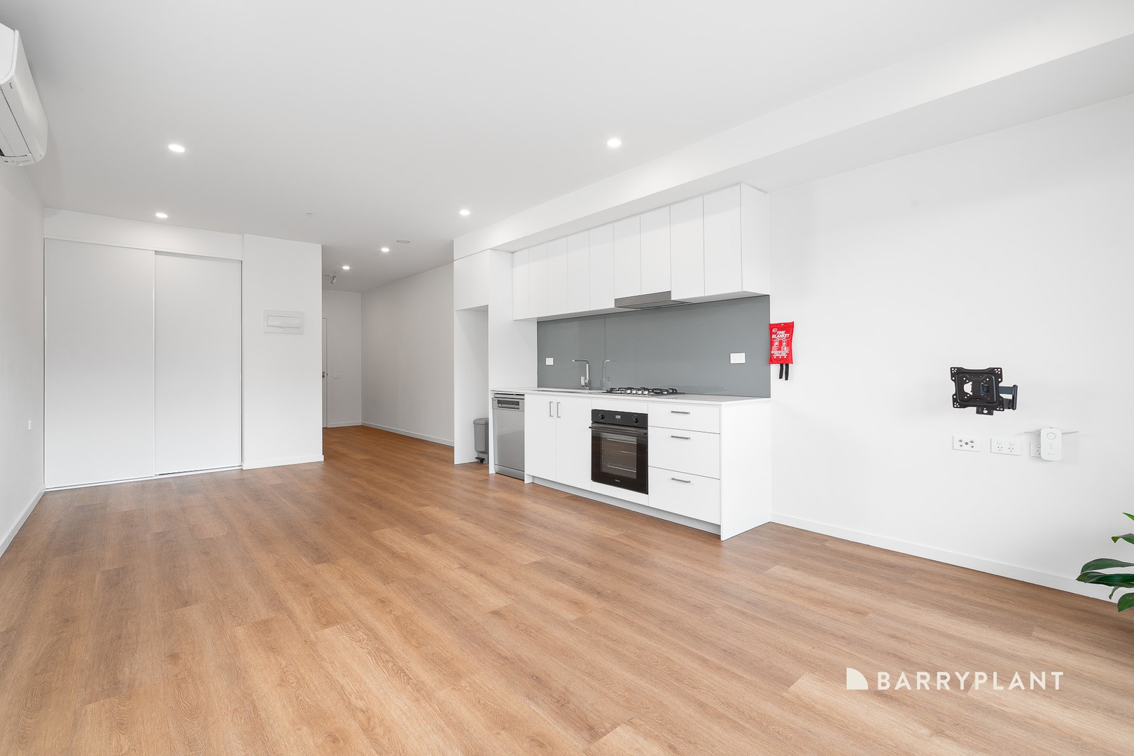 G3/2 Bailey Crescent, Oak Park, VIC 3046, Oak Park - Thumbnail 3